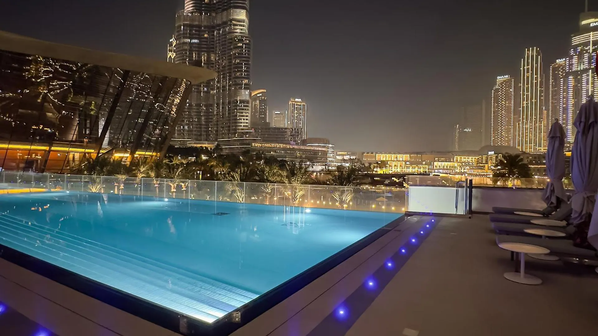 Signature Series 1 Bedroom Apartment I Free Parking, Gym, Pool I Playstation 5 I By Skyline Serenity Dubai